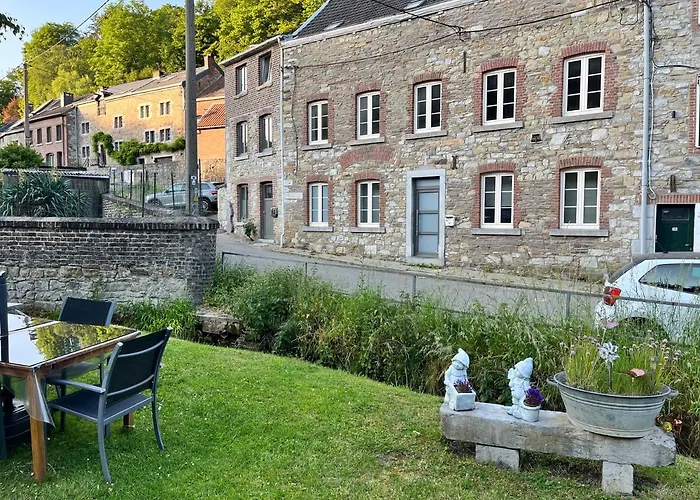 Charmante Petite Maison A Olne