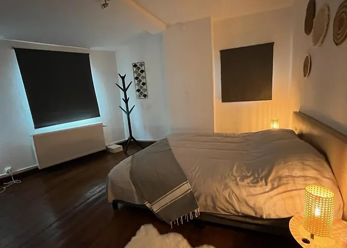 Charmante Petite Maison A Olne