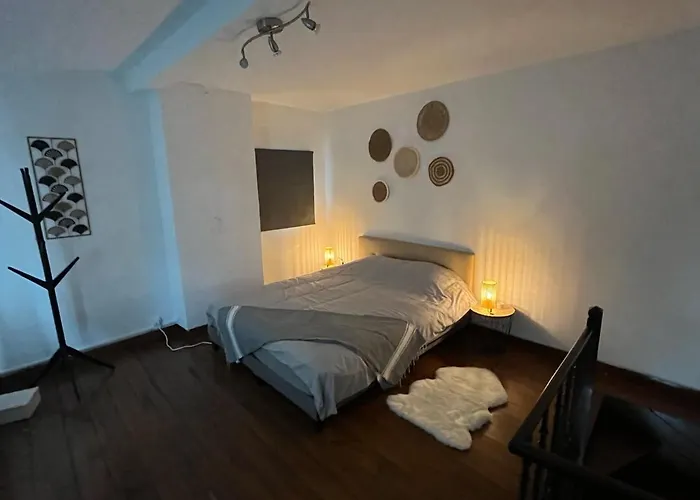Charmante Petite Maison A Olne