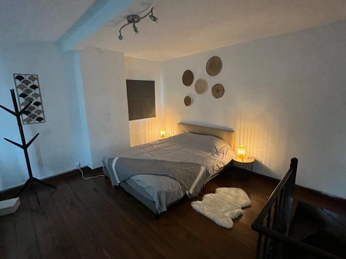 Hébergement de vacances Charmante Petite Maison A *